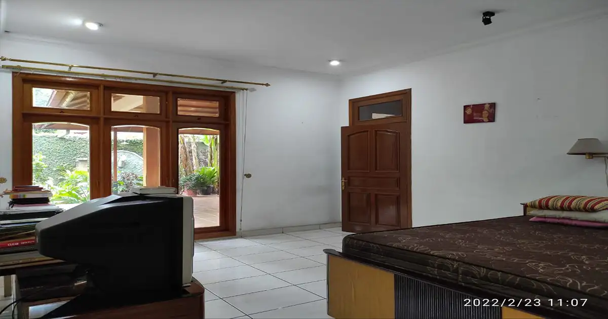 Rumah Second Kali Bata Jakarta Selatan Ruang Tidur