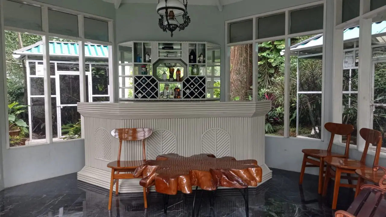 Rumah Cibubur Jakarta Timur Gazebo Dalam