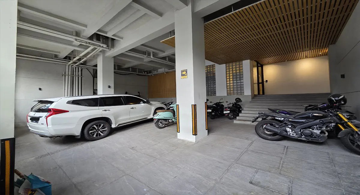 Kost Gading Serpong Rusng Parkir