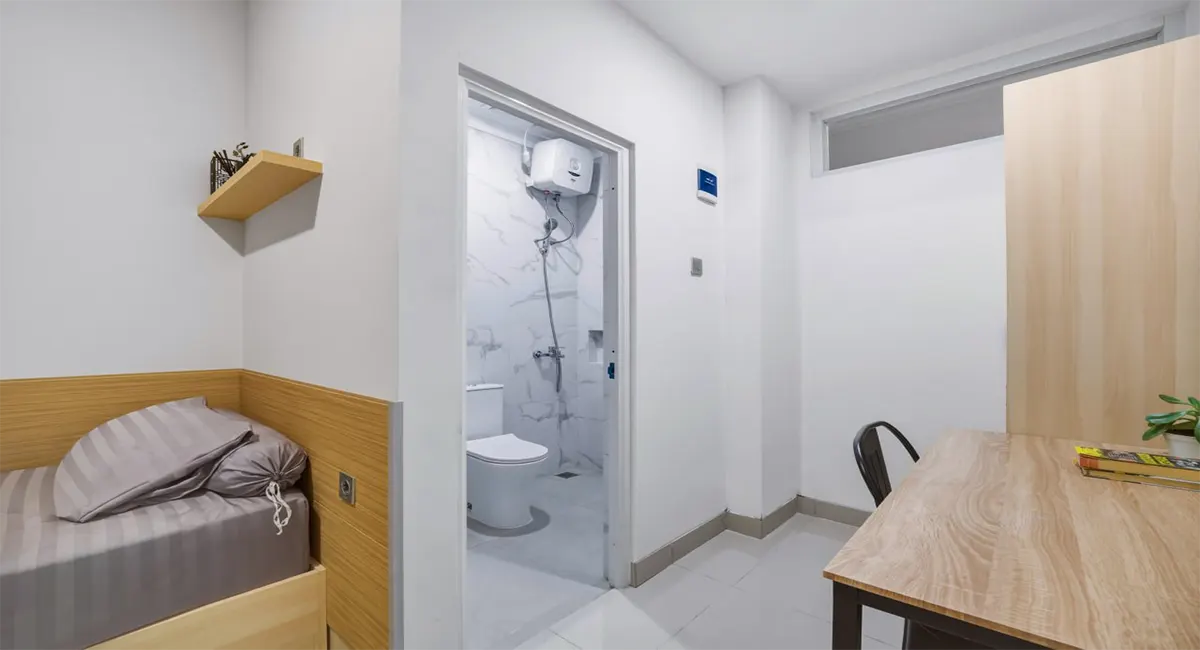 Kost Jakarta Pusat 79 Kamar - Kamar Tidur Tampak Kamar Mandi