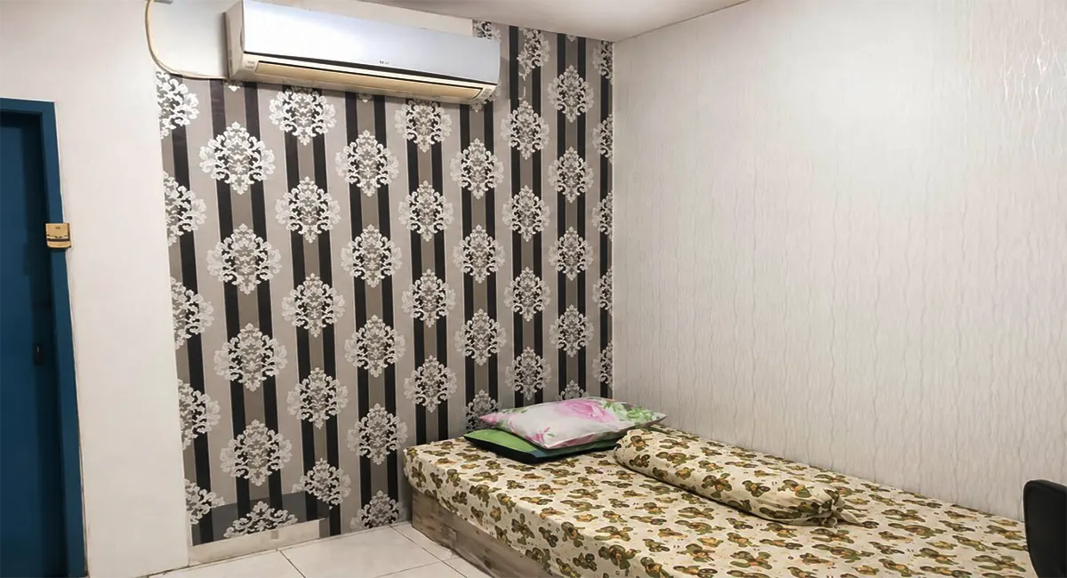 Jual Kost Kebayoran Baru Jakarta Selatan 14 Kamar Ruang Tidur AC