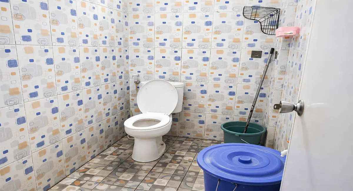 Rumah Tangerang Selatan Deplu Kamar MAndi