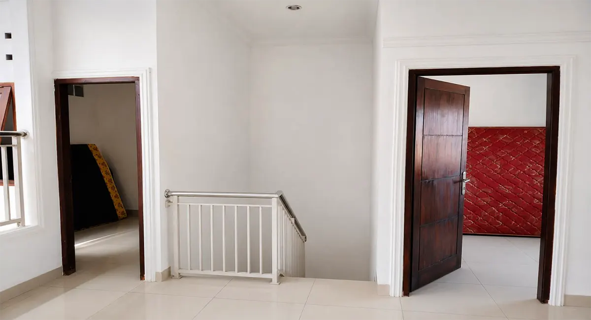 Rumah Tangerang Selatan Deplu Kamar Tidur Lantai Atas